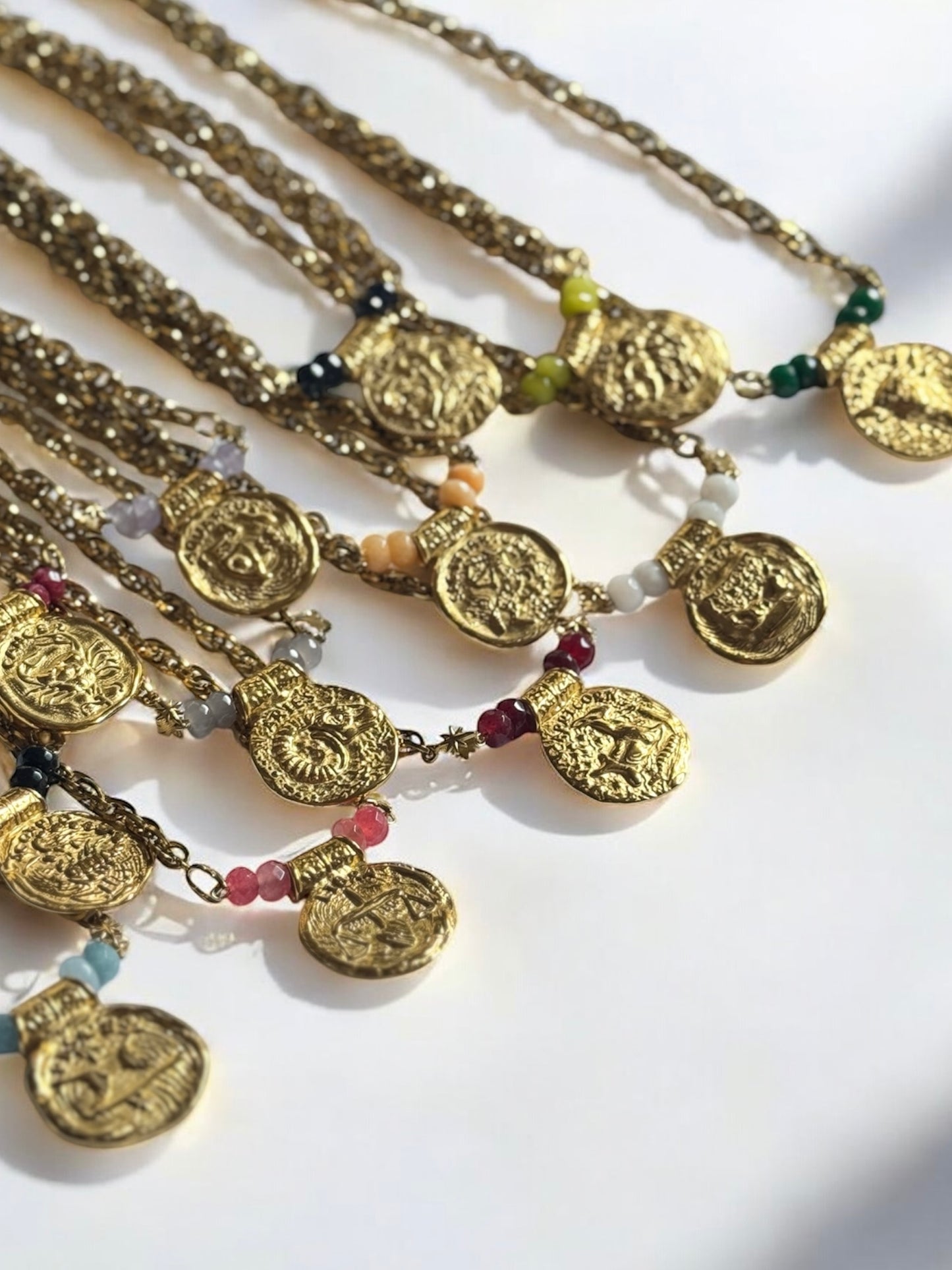 COLLIER DIVAINE ZODIAC