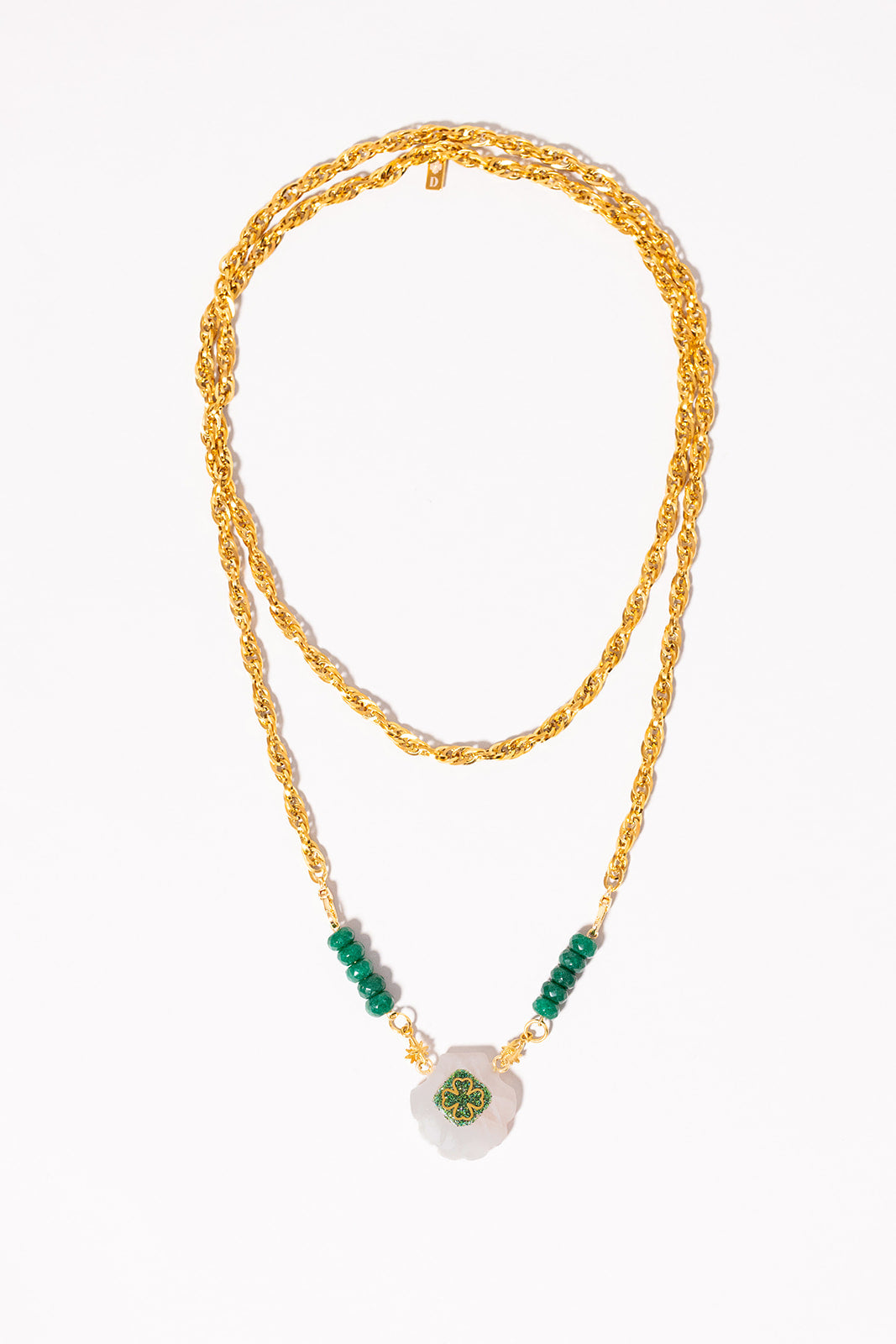 COLLIER MAJESTY