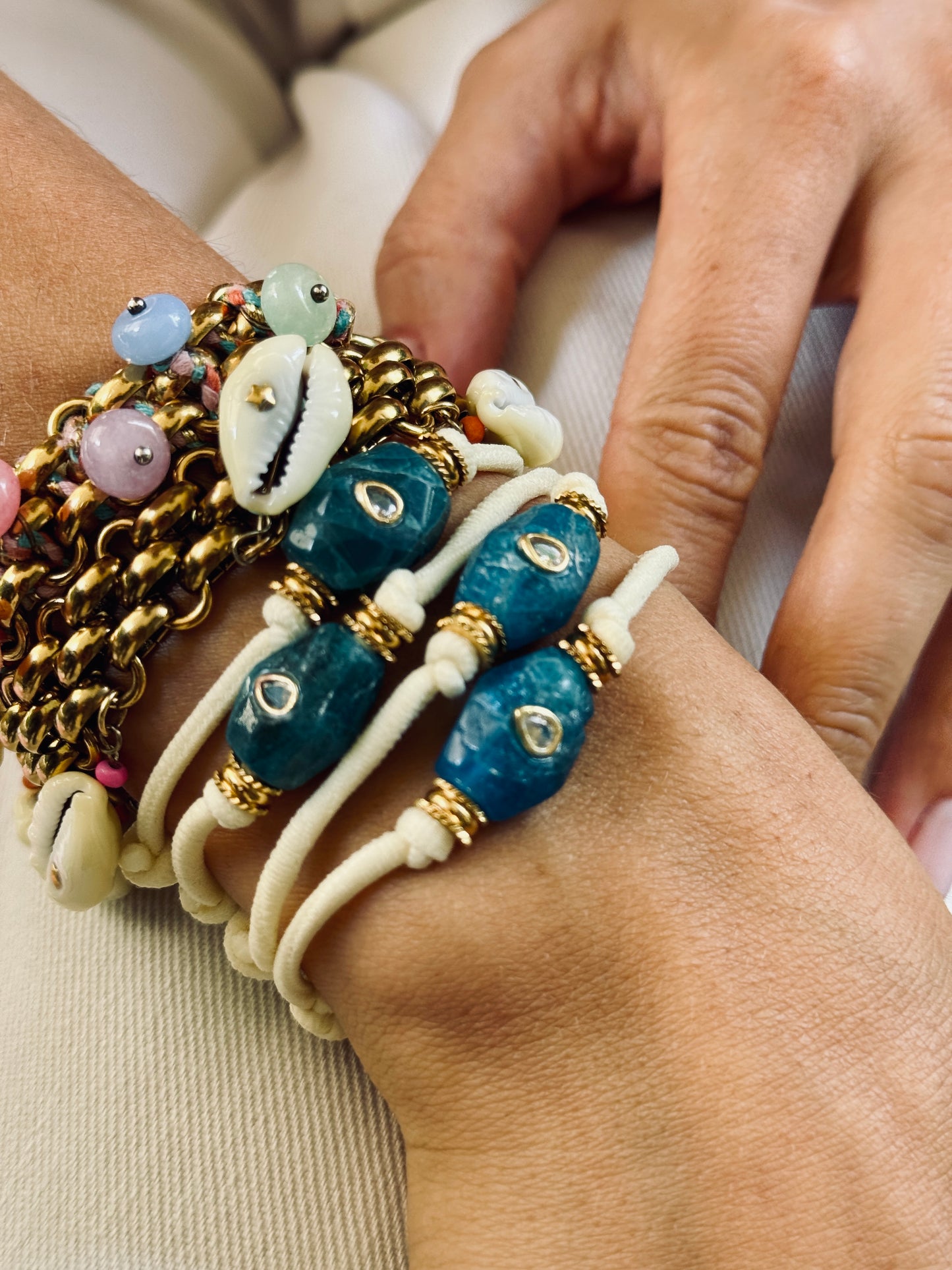 BRACELET BLUE WITCH