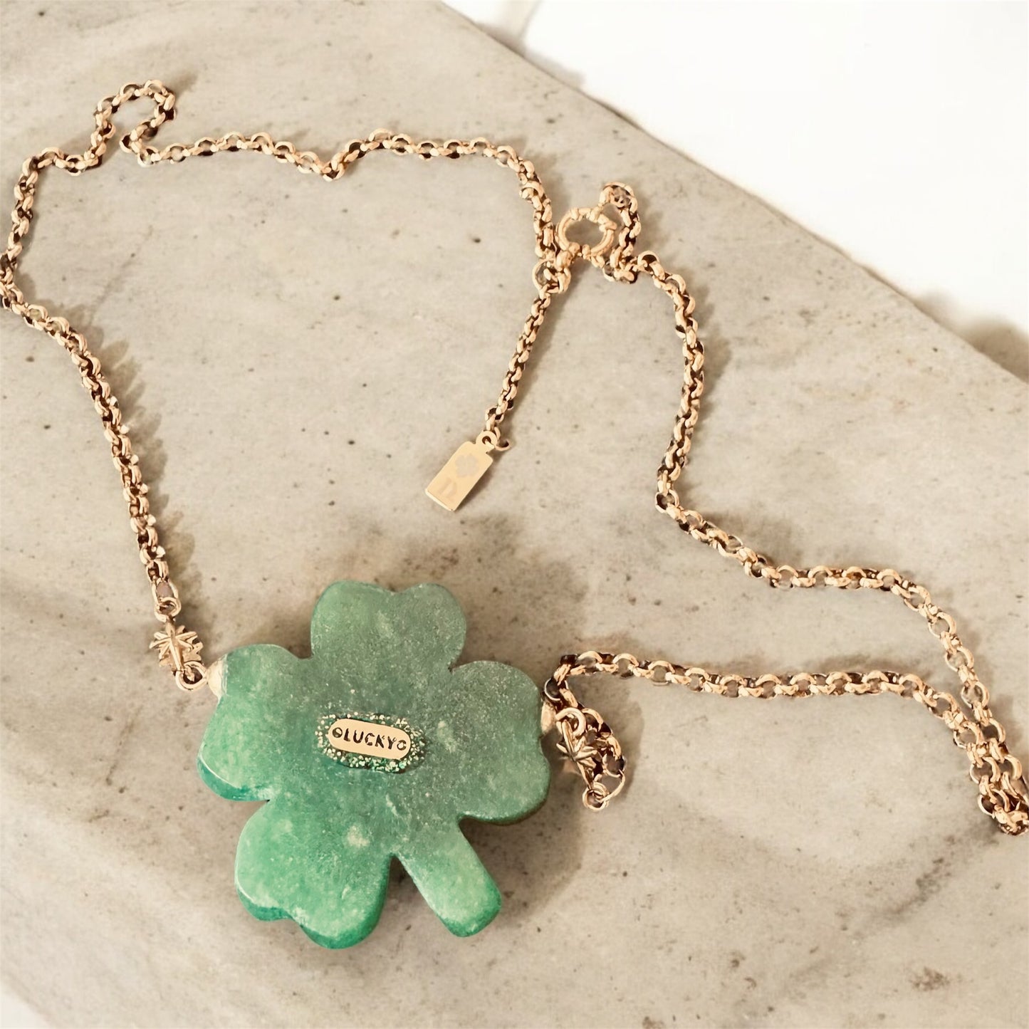 COLLIER BARAKA
